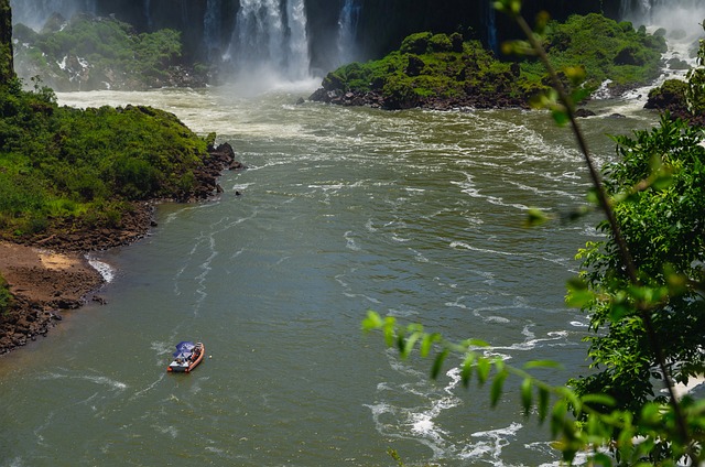 Iguazú-watervallen boottocht Argentinië