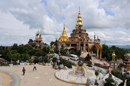 Wat Phra That Pha Son Kaew Buddha Tempel Thailand